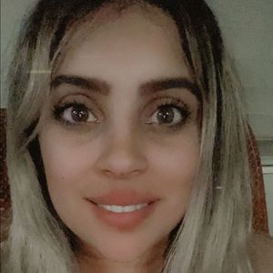 Meet your Posher, Marlen